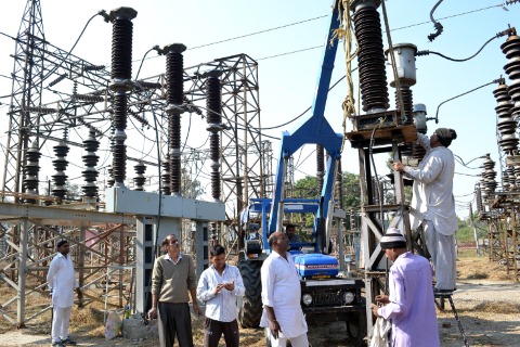हरियाणा मे बिजली कनेक्शन ले सिर्फ 200 रूपये मे, यहां जाने फ्री में बिजली कनेक्शन लेने की पूरी